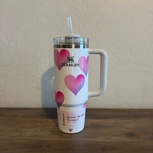 Stanley Powder Pink Heart Gradient Tumbler 30oz Valentine’s Day Drop 2025